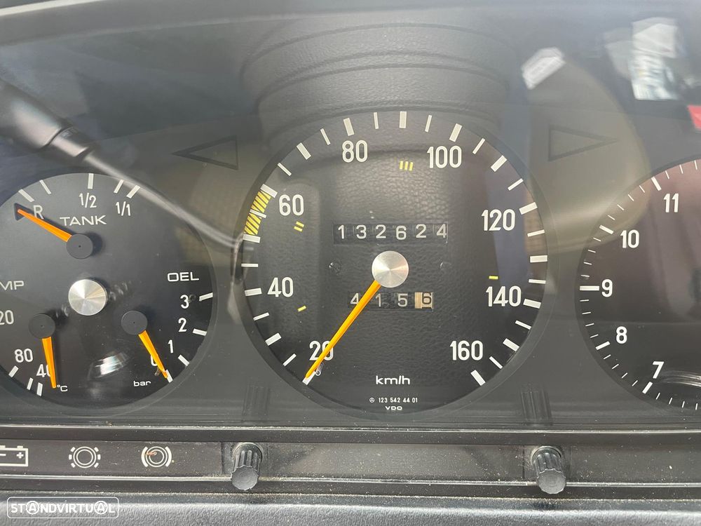 Mercedes-Benz W123 (1976-1986) - 8