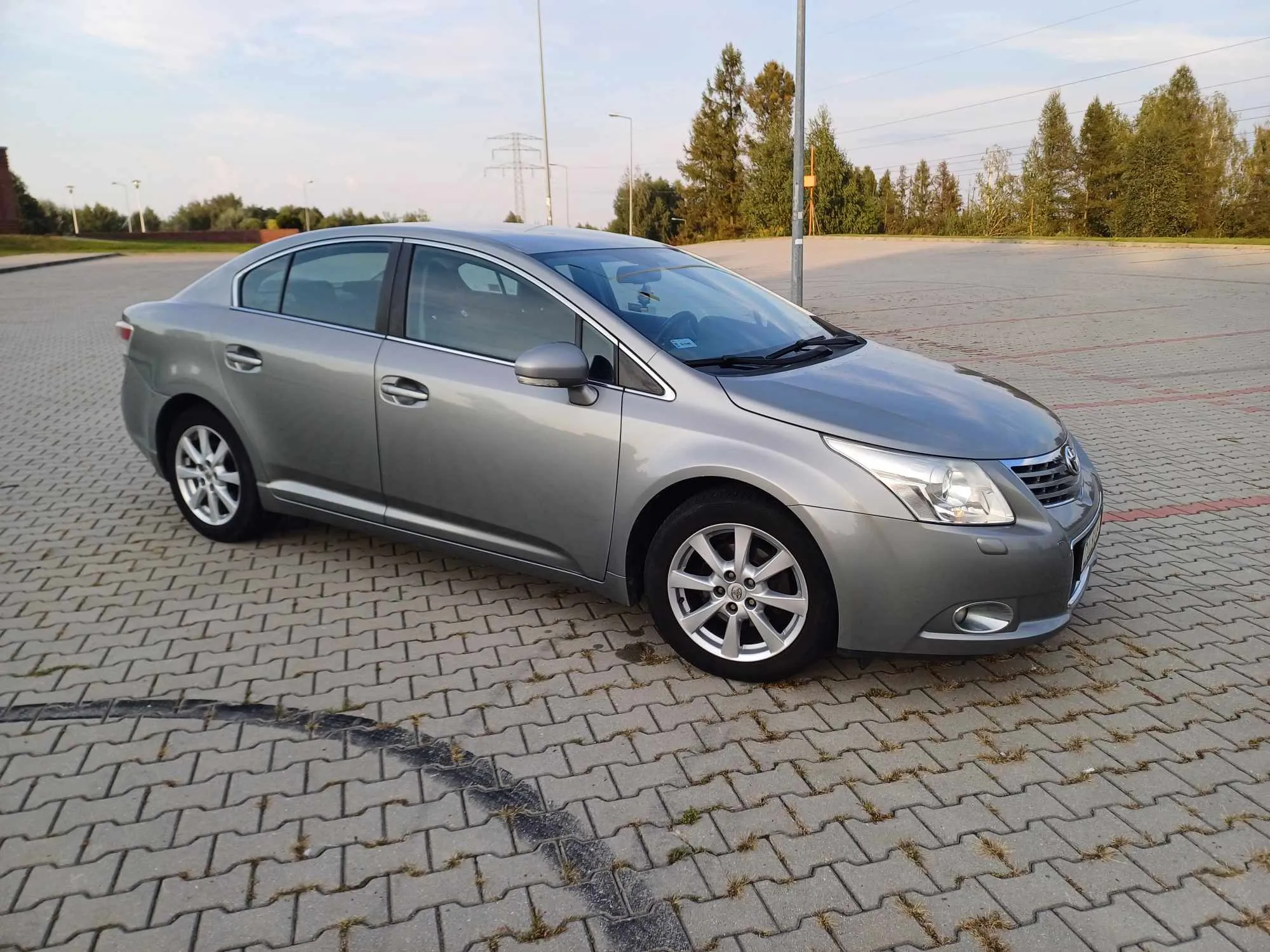 Toyota Avensis 2.0 D-4D 2010 - 12