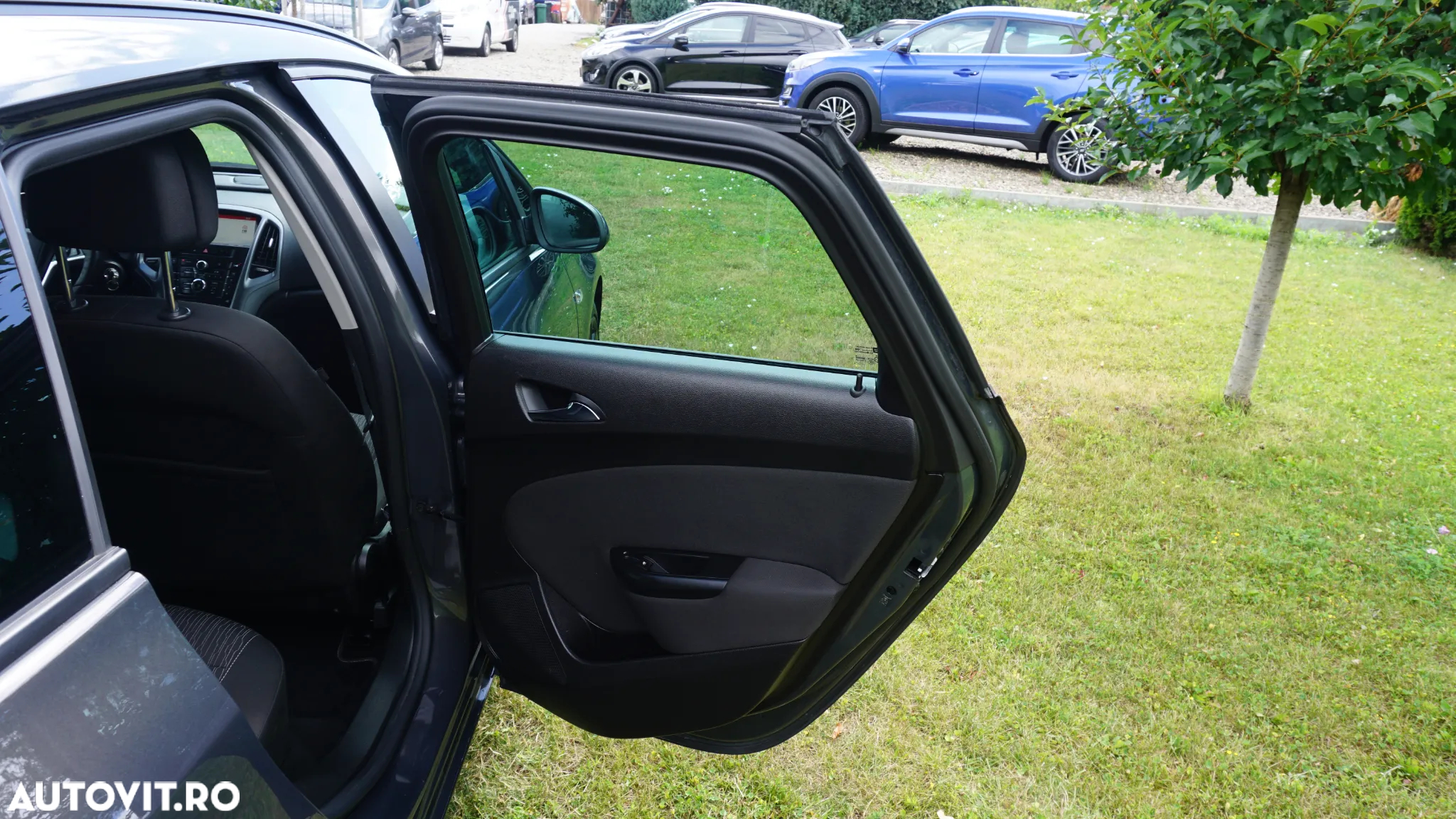 Opel Astra 1.6 CDTI DPF ecoFLEX Start/Stop Exklusiv - 11