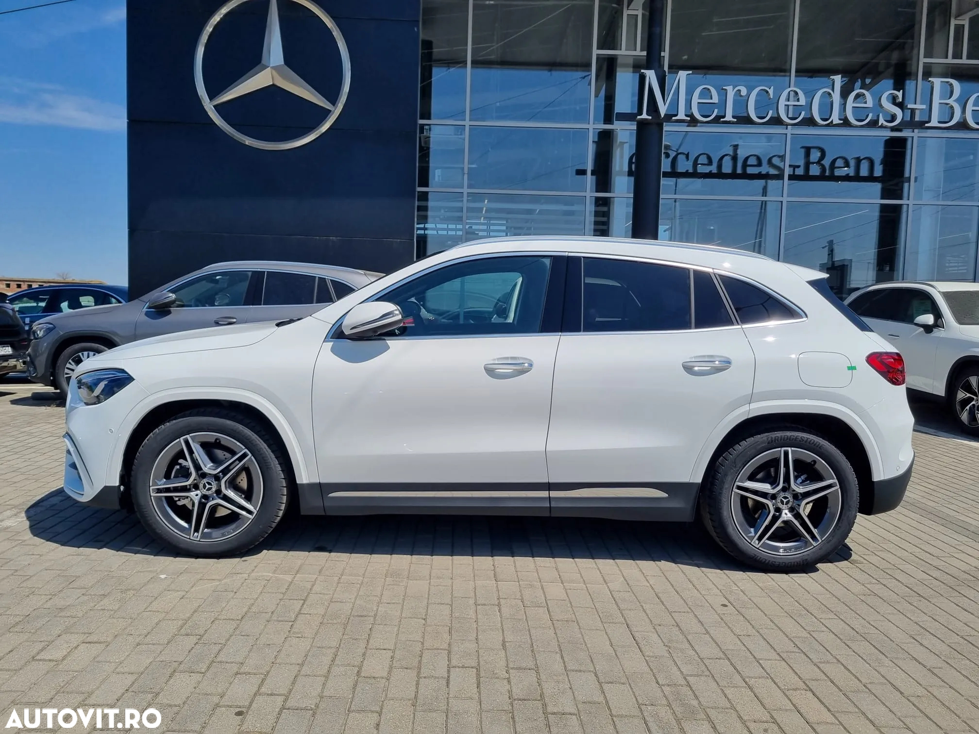 Mercedes-Benz GLA 200 d 4Matic 8G-DCT AMG Line - 3