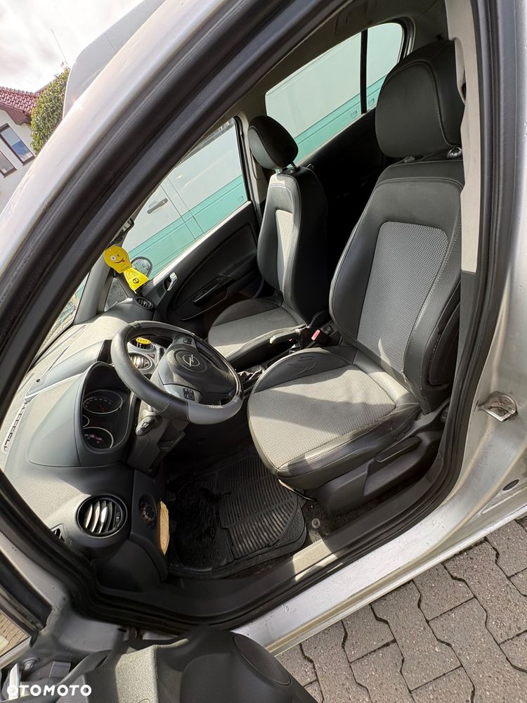 Opel Corsa 1.3 CDTI Easytronic Edition - 14