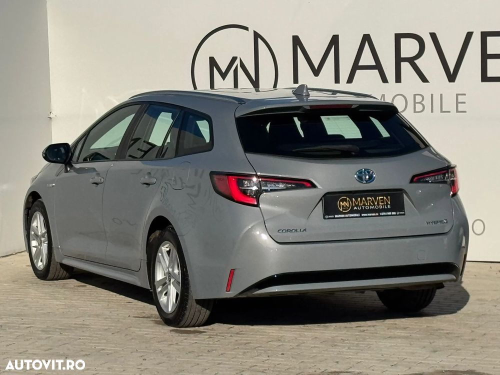 Toyota Corolla 1.8 Hybrid - 4