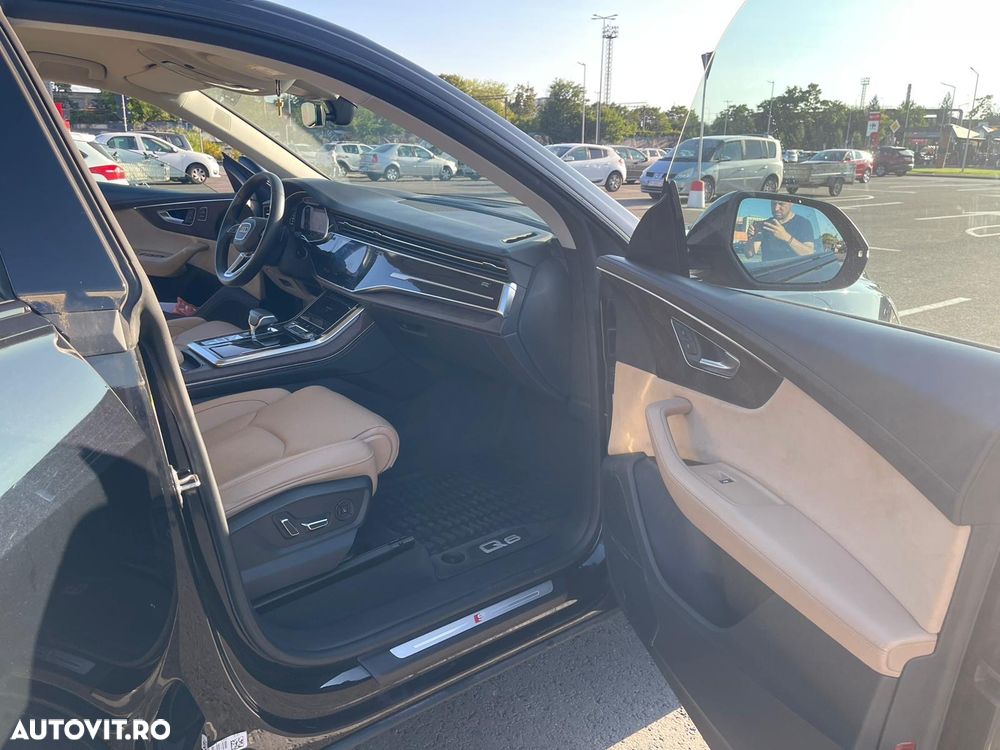 Audi Q8 - 17