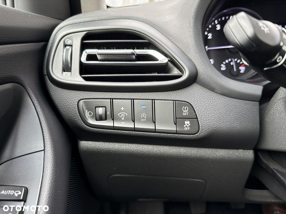 Hyundai i30 1.0 T-GDI Smart - 29