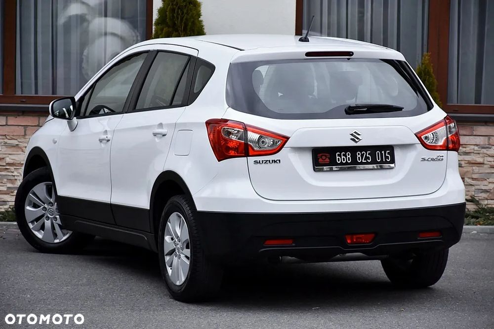 Suzuki SX4 S-Cross 1.6 Premium - 3