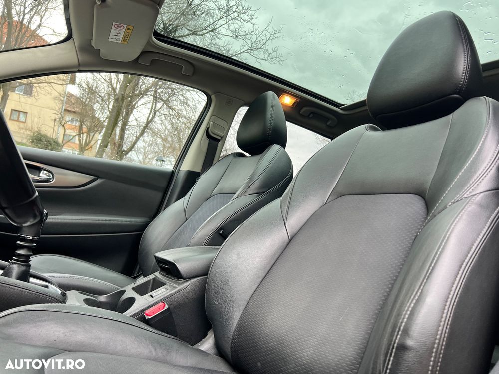 Nissan Qashqai 1.6 DCI Start/Stop Tekna - 23