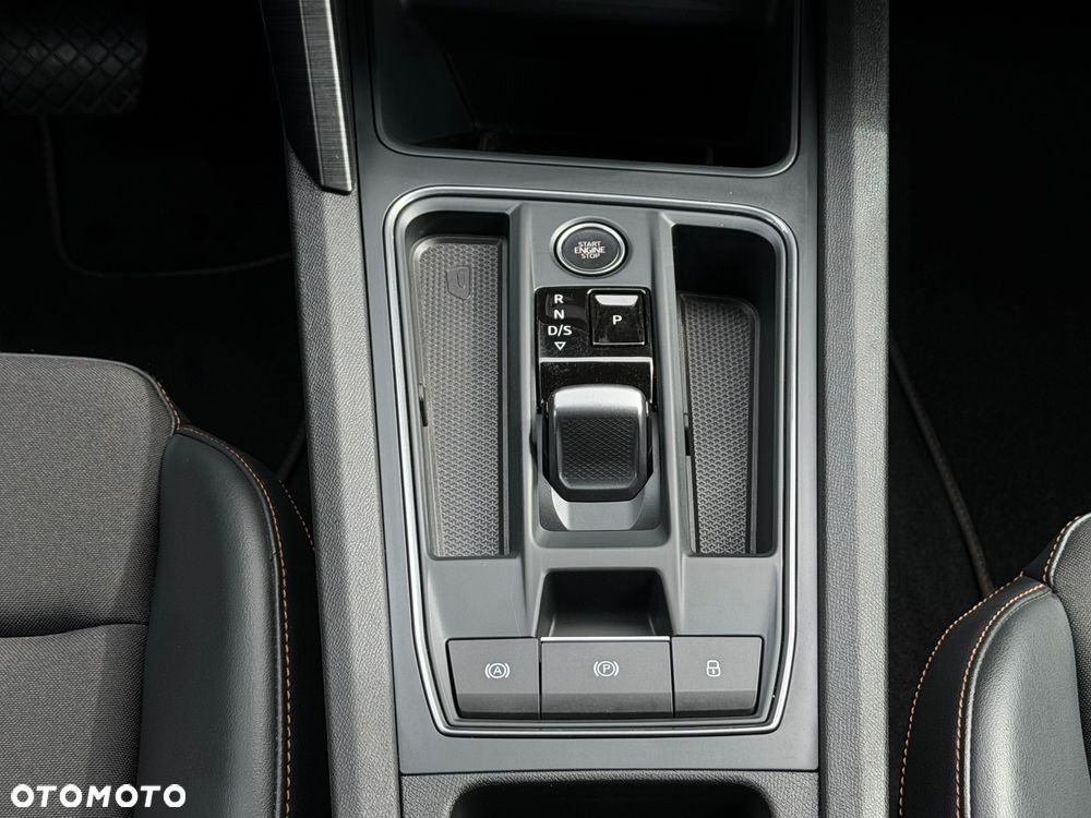 Cupra Formentor 1.4 e-Hybrid DSG Tribe Edition - 25