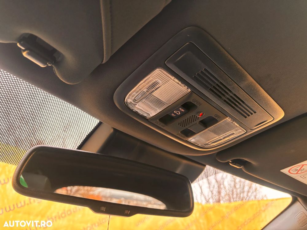 Honda Civic 1.5 VTEC Turbo CVT Sport - 32