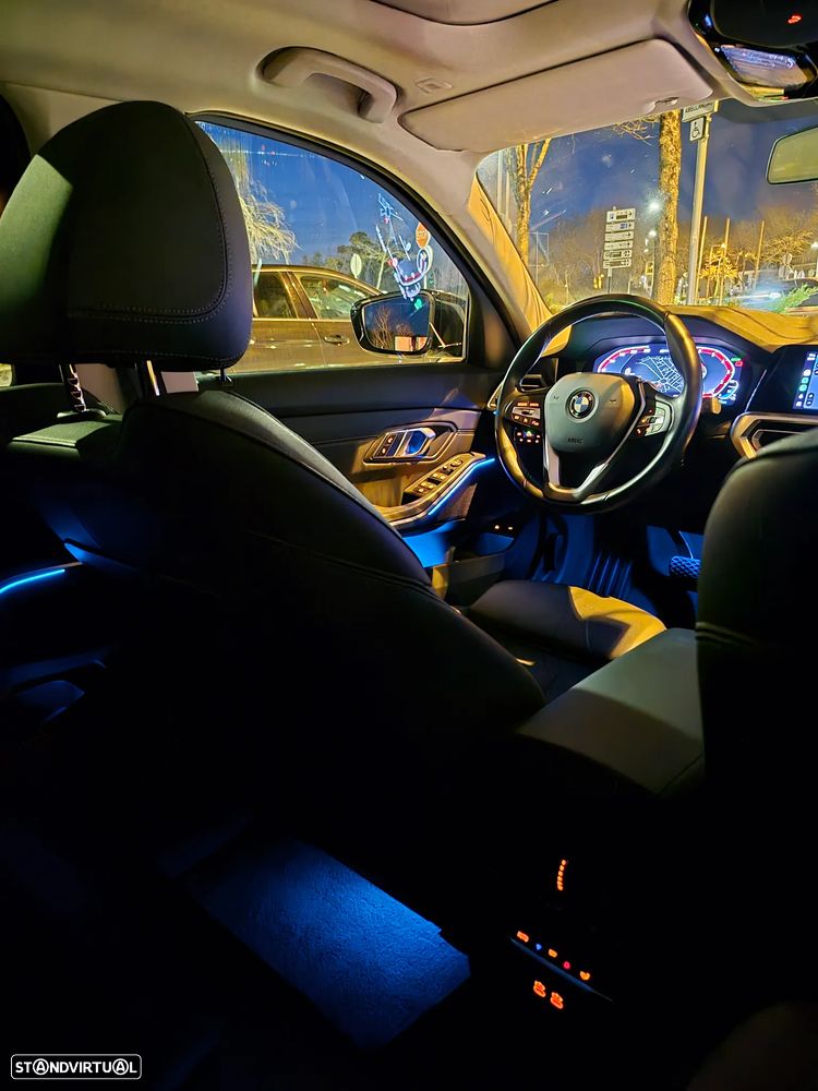 BMW 330 e xDrive Aut. - 12