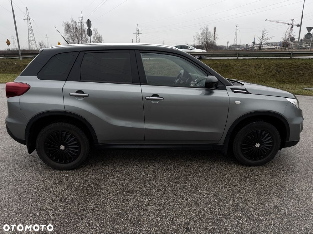 Suzuki Vitara 1.0 Boosterjet Premium 4WD - 19