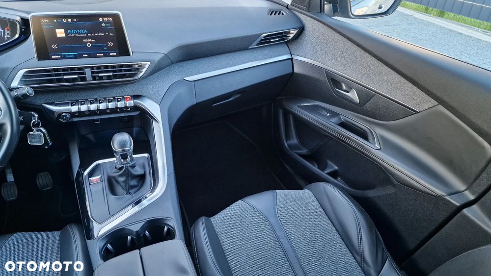 Peugeot 3008 BlueHDi 120 Stop & Start Allure - 26