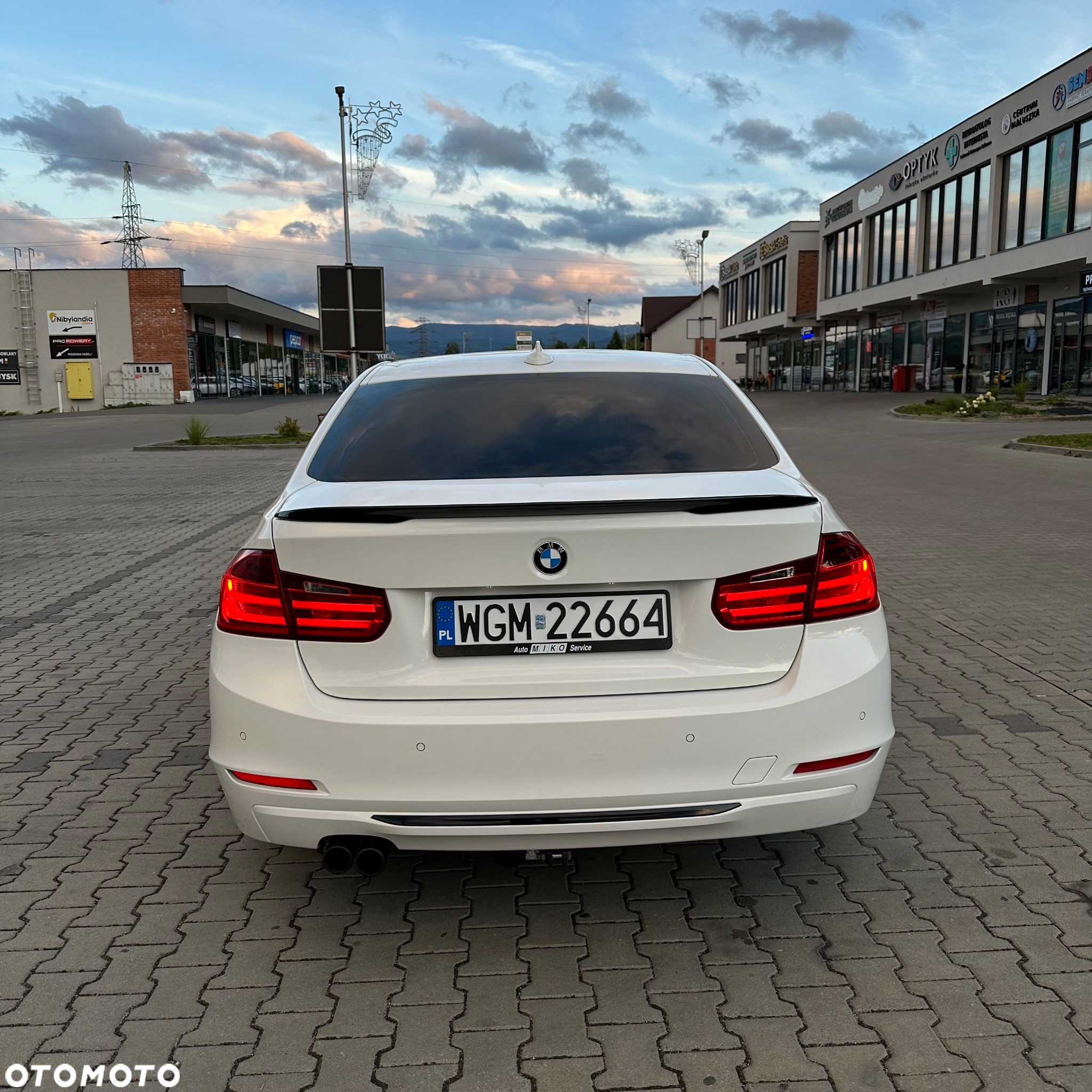 BMW Seria 3 - 8