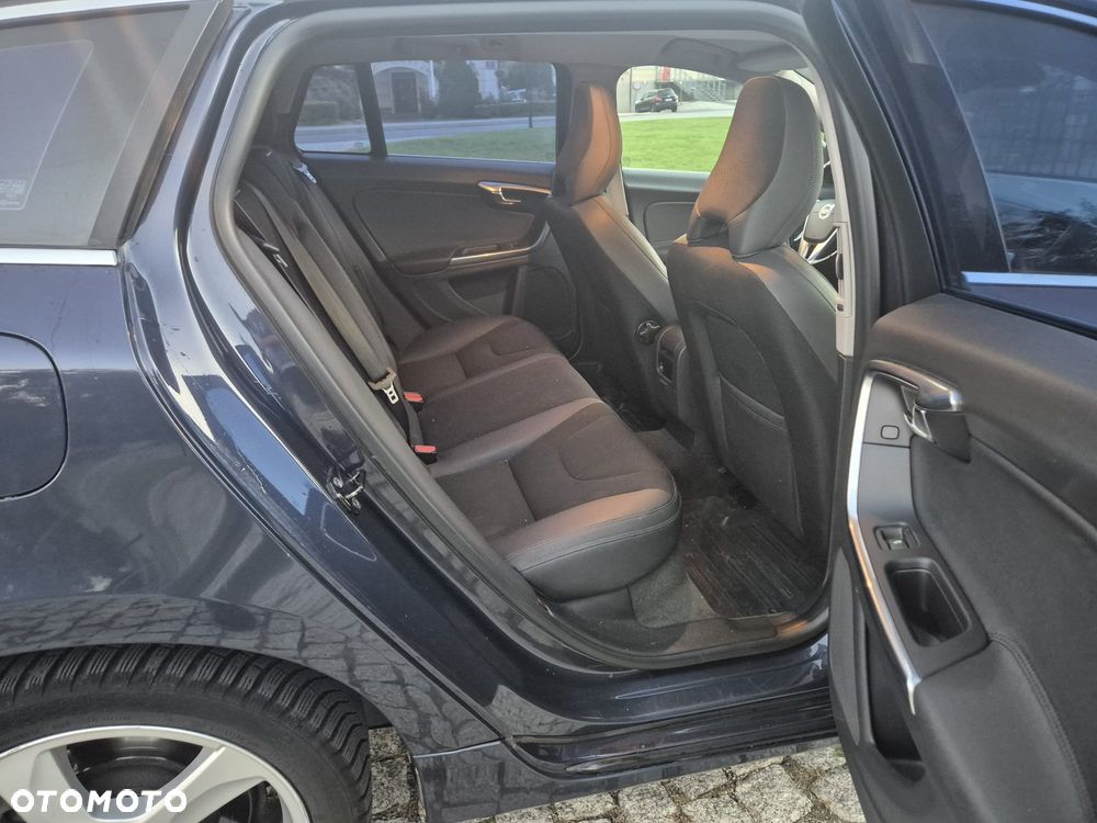 Volvo V60 - 26
