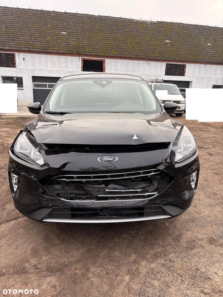 Ford Kuga - 12