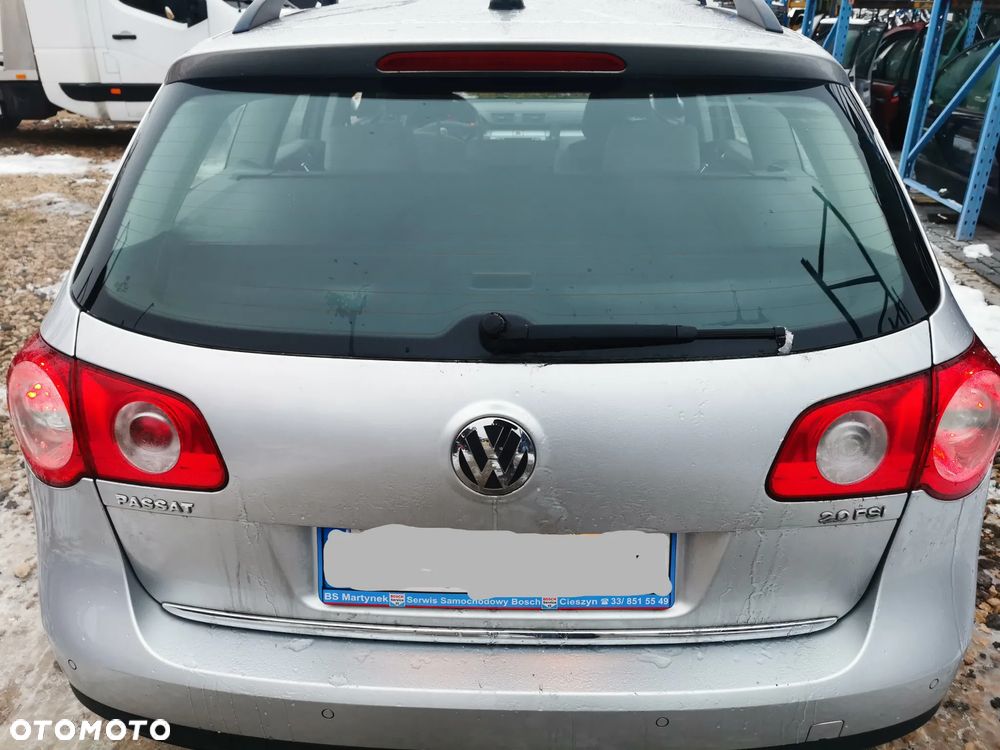 Części Volkswagen Passat B6 LA7W 2.0 FSI BVY Skrzynia JYL Drzwi Klapa Zderzak - 7