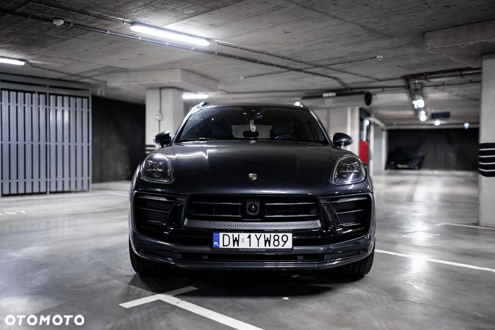Porsche Macan T - 12