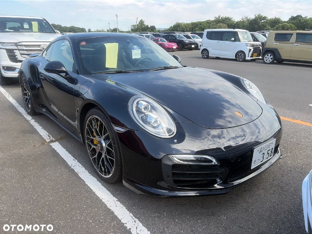 Porsche 911 Turbo S - 2