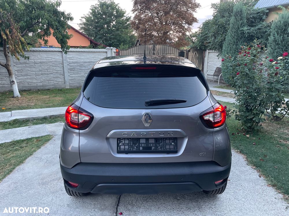 Renault Captur - 12