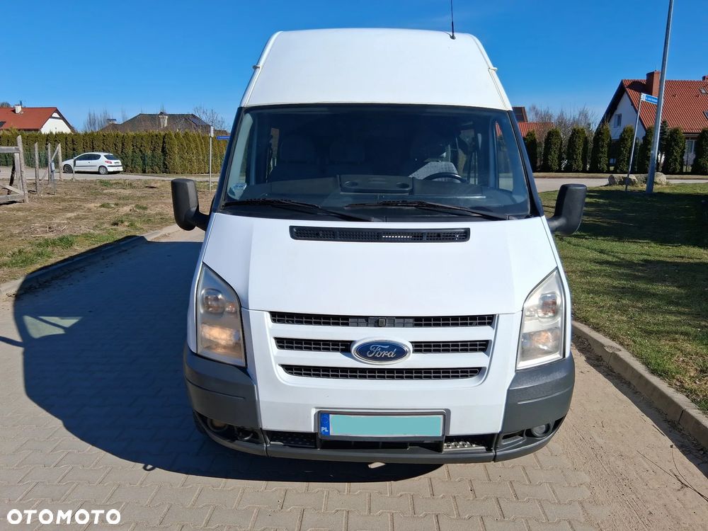 Ford Transit - 13
