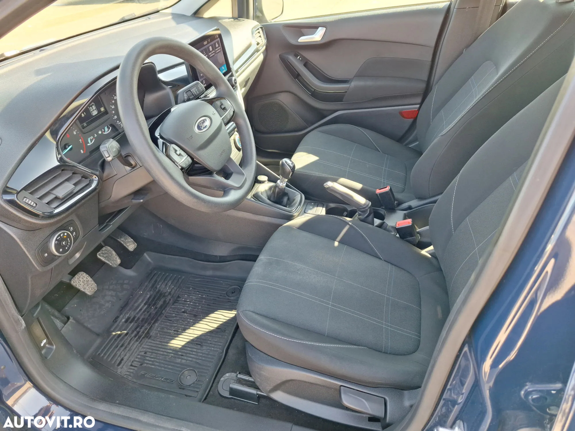 Ford Fiesta - 10