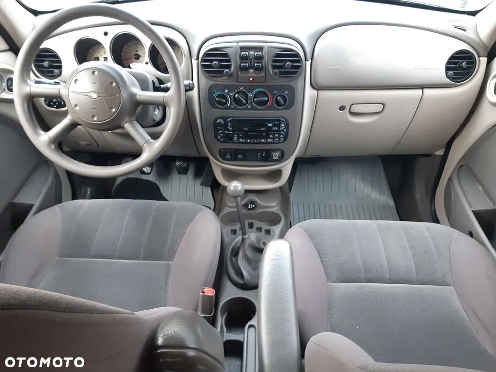 Chrysler PT Cruiser - 11