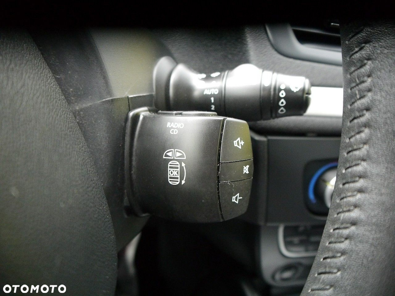 Renault Megane 2.0 16V Dynamique CVT - 28