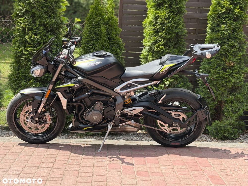 Triumph Street Triple - 7