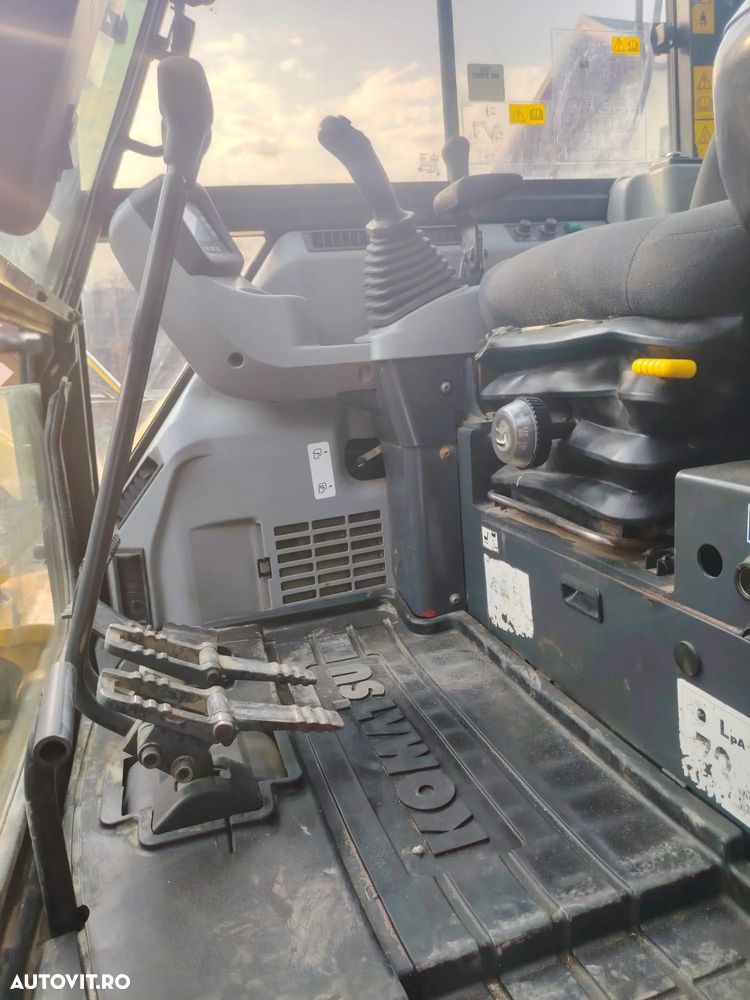 Komatsu PC80 - 2