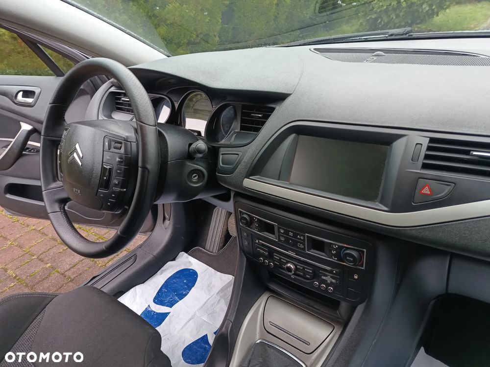 Citroën C5 Tourer HDi 110 FAP Tendance - 25