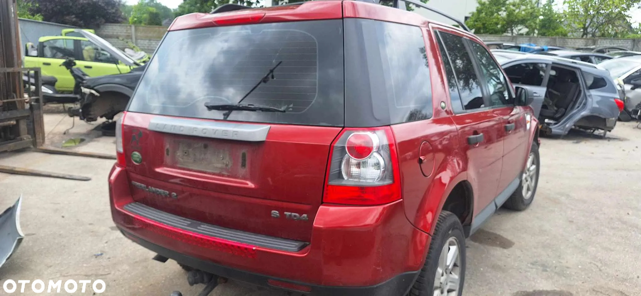 Land Rover Freelander II 2,2TD4 alternator - 3