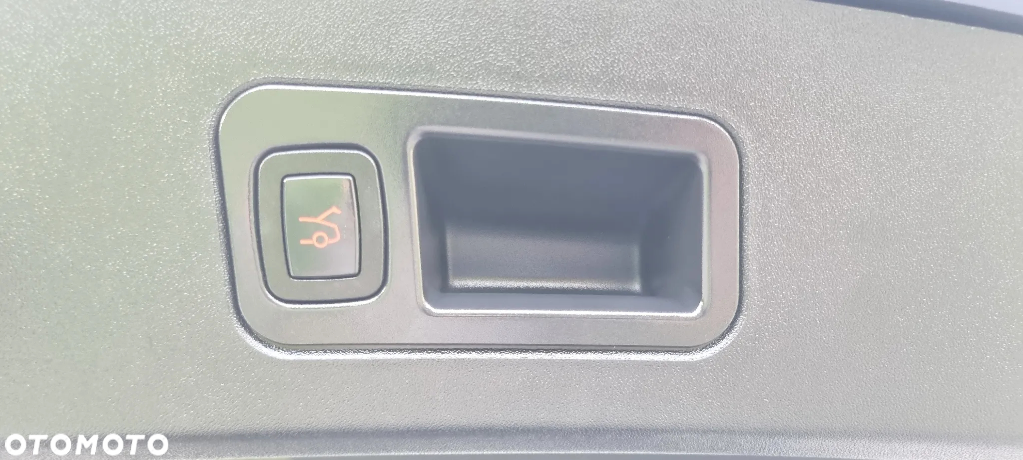 Tesla Model S Long Range Plus - 40