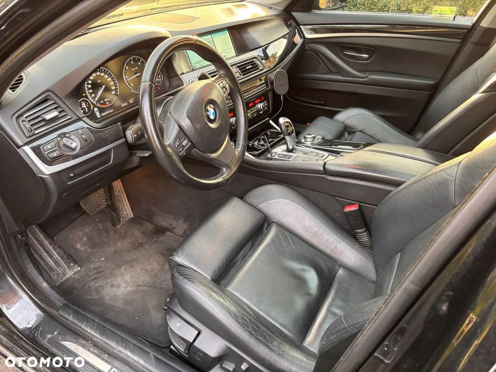 BMW Seria 5 530d Sport-Aut - 17