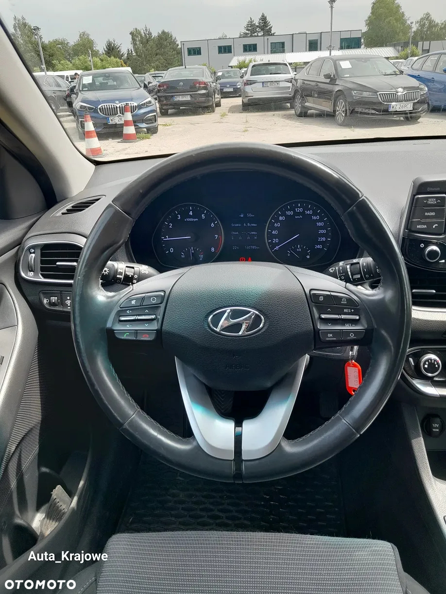 Hyundai i30 1.4 Classic + - 11