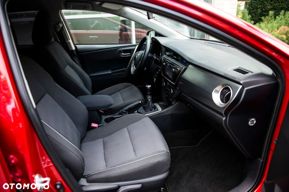Toyota Auris 1.6 Edition - 23
