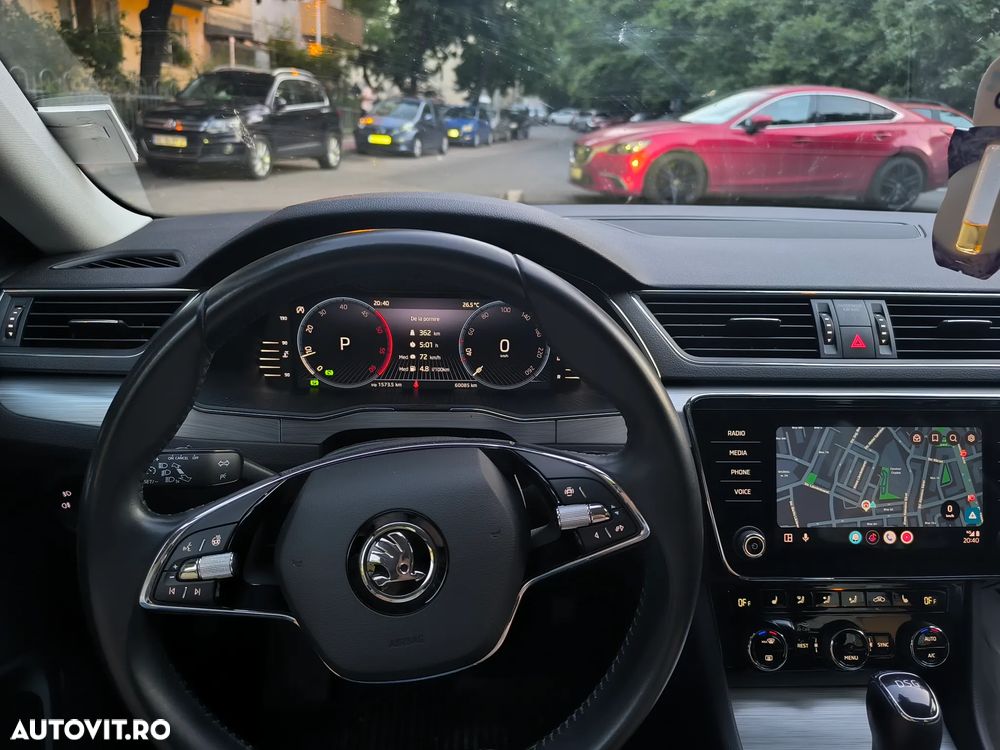 Skoda Superb 2.0 TDI DSG Ambition - 9