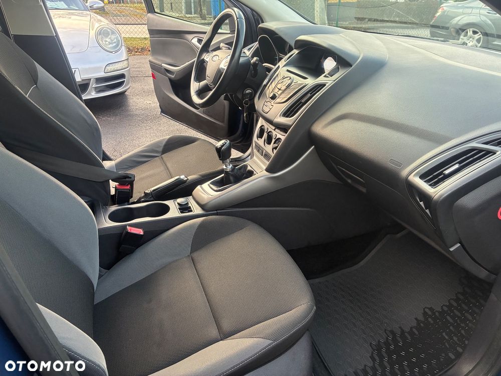 Ford Focus 1.6 TDCi Trend - 12