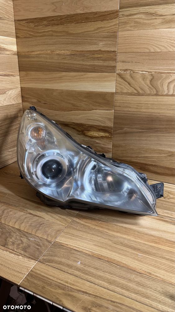 SUBARU OUTBACK IV LEGACY 5 LAMPA PRZEDNIA PRAWA - 1