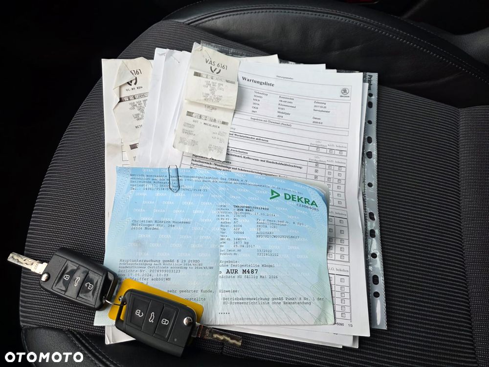 Skoda Octavia 1.6 TDI DSG Premium Edition - 22