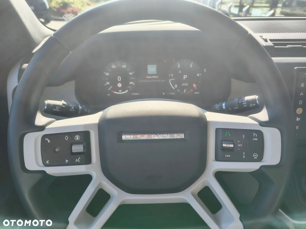 Land Rover Defender 3.0 D250 mHEV X-Dynamic SE - 14