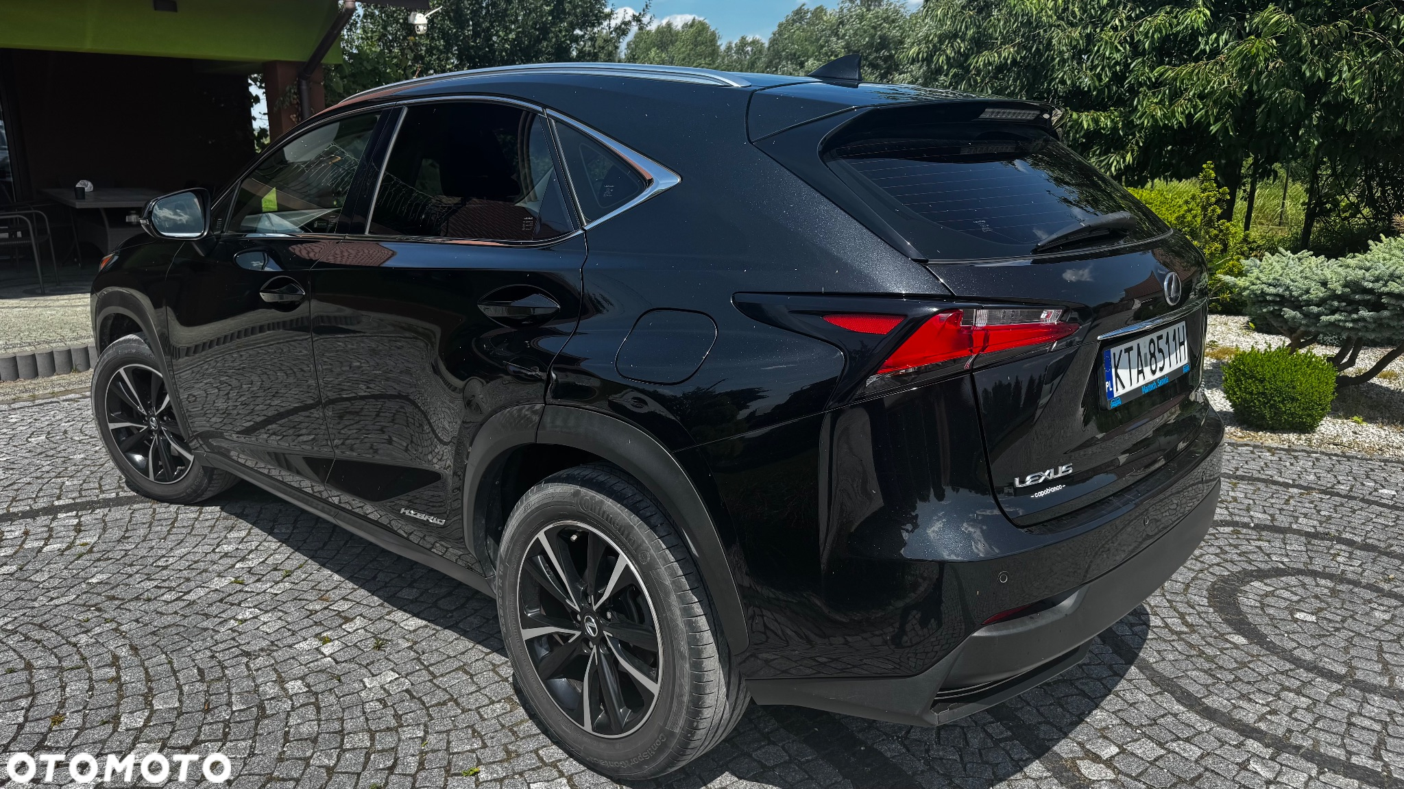 Lexus NX 300h Comfort AWD - 4