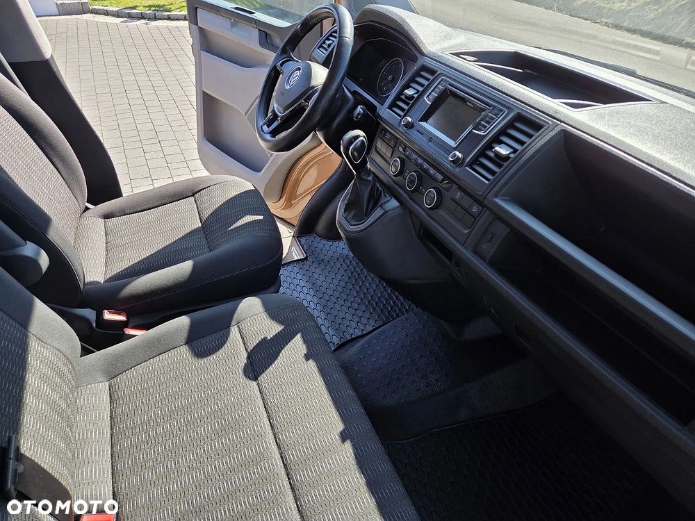 Volkswagen Caravelle 2.0 TDI L2 Comfortline 4Motion DSG - 3