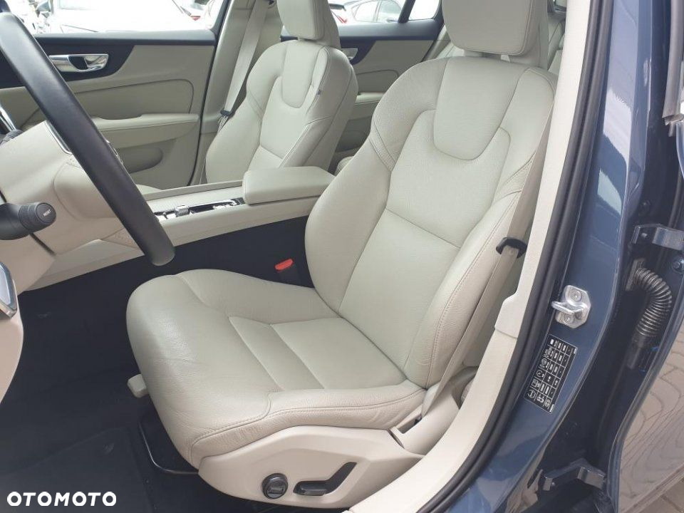 Volvo V60 - 30