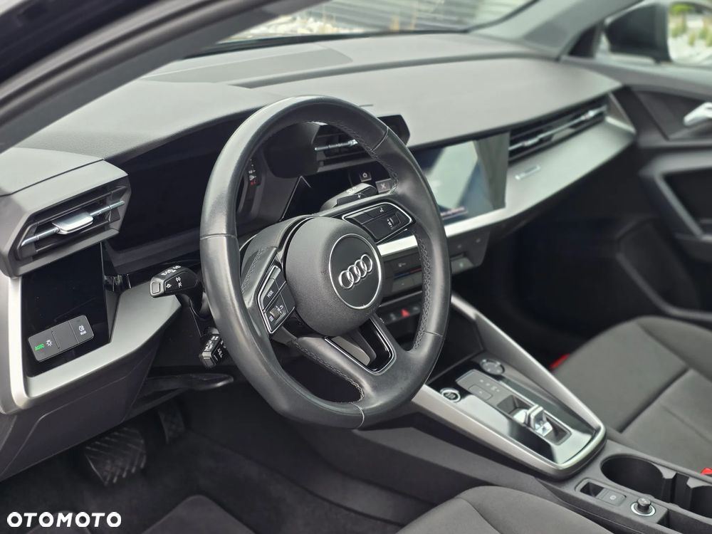 Audi A3 Limousine 30 TFSI mHEV S tronic - 19