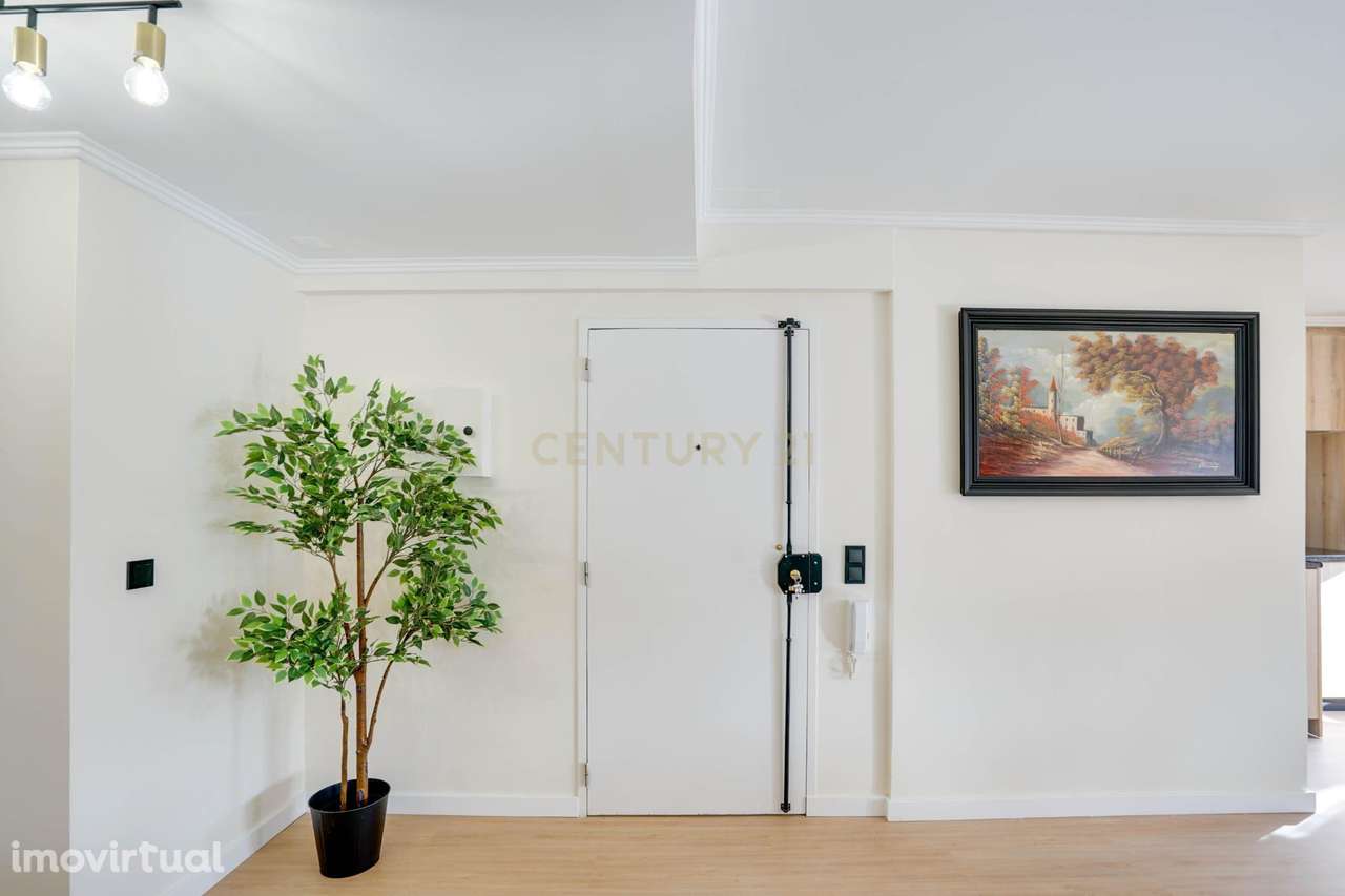 Apartamento T2 remodelado na Rinchoa - Grande imagem: 4/29