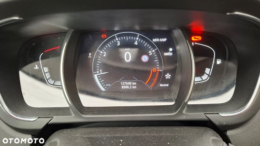 Renault Scenic ENERGY TCe 130 INTENS - 11