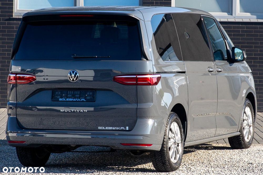Volkswagen Multivan - 2