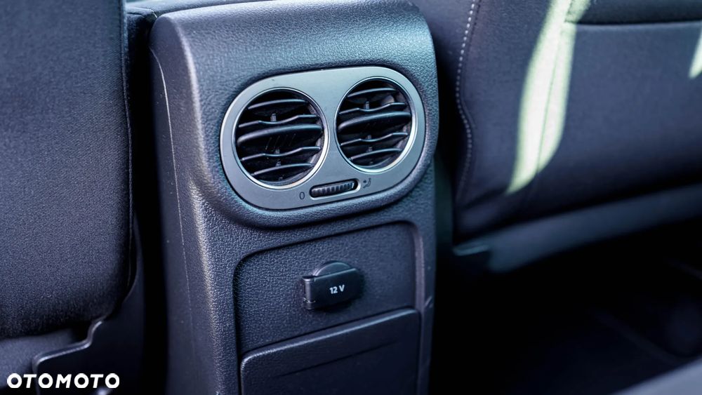 Volkswagen Tiguan 1.4 TSI BlueMotion Technology Team - 22