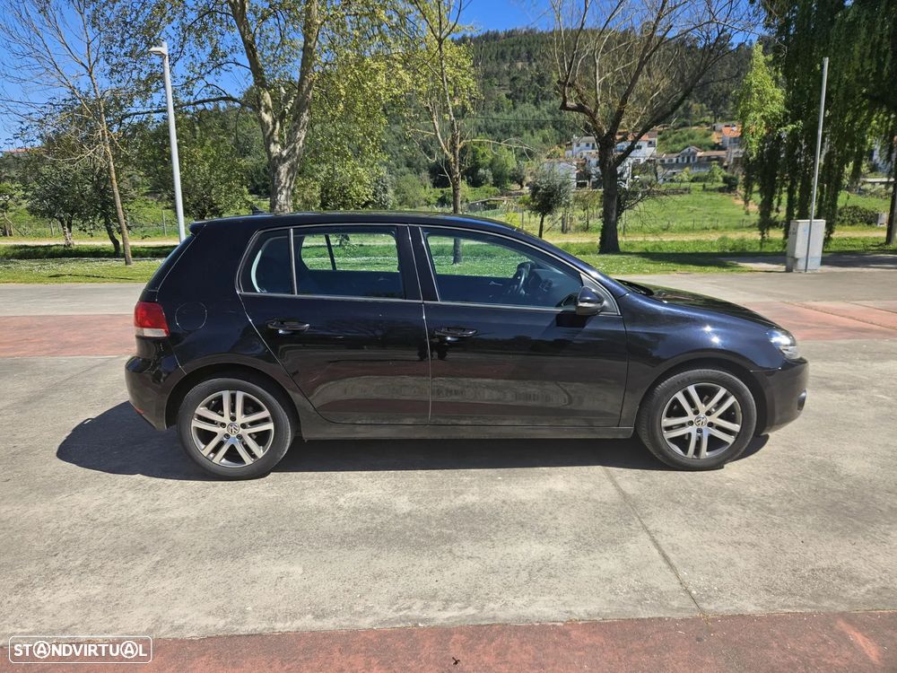VW Golf 1.6 TDi Confortline - 5