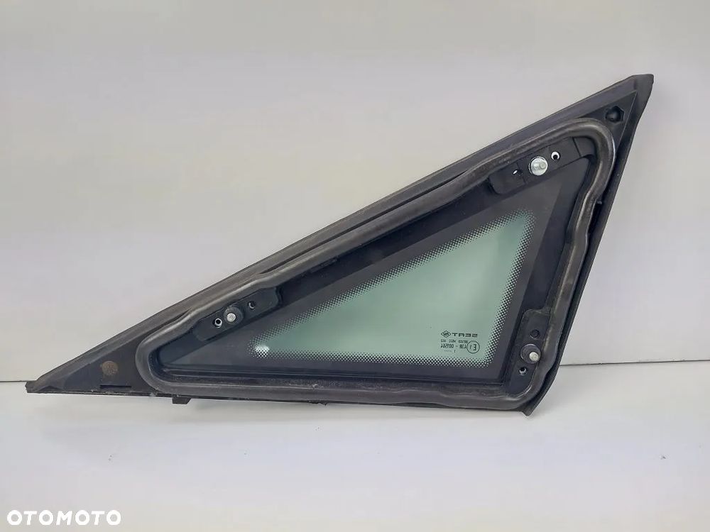 Szyba Prawa Karoseryjna Trójkąt Seat Ibiza IV 6J 2011r - 3