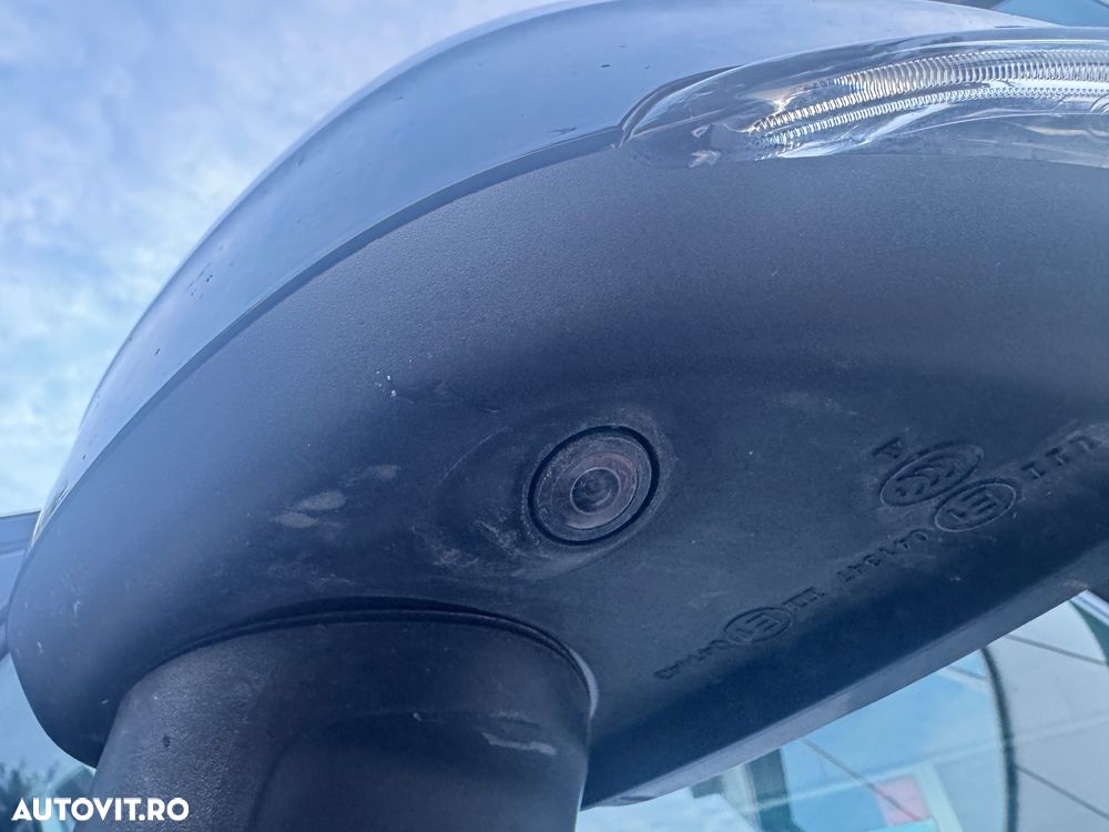 Volvo XC 60 D4 Geartronic RDesign - 32